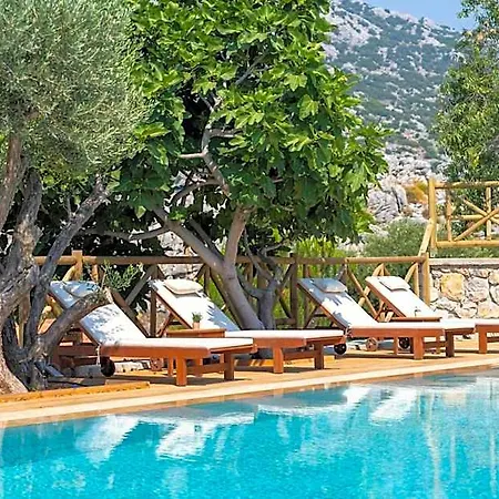 Boho Garden Selimiye